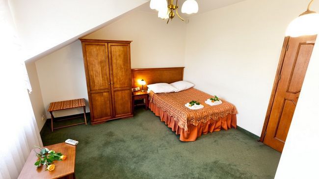 Hotel Pod Zlota Roza Kielce Cameră foto